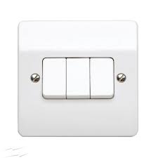 MK K4873WHI Switch 3 Gang 2 Way SP 10A